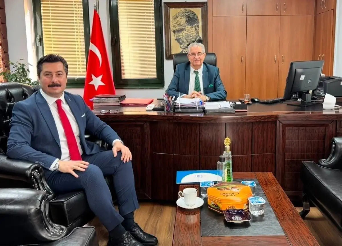 Yenişehir Belediye Başkanı Ercan Özel, Bursa Vali Yardımcısı Hulusi Doğan