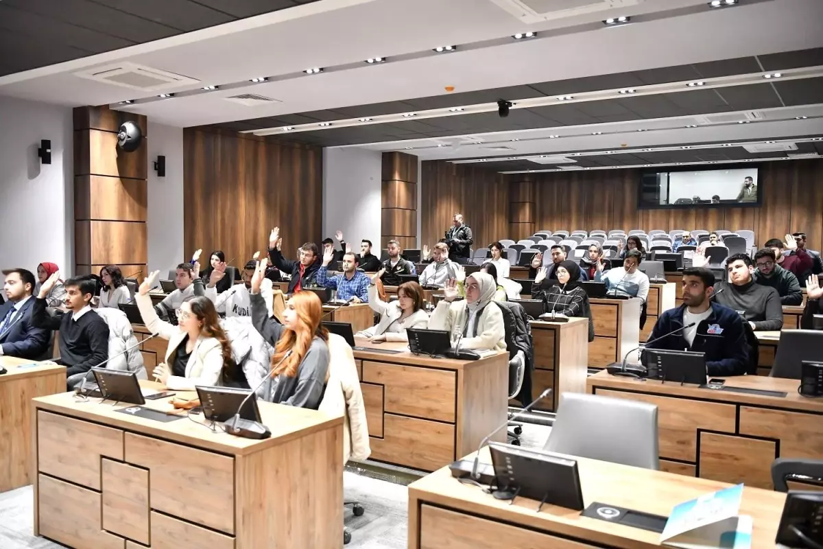 Yeşilyurt Genç Meclisi Şubat Ayı Toplantısı'nda gençlerin fikirleri, projeleri ve