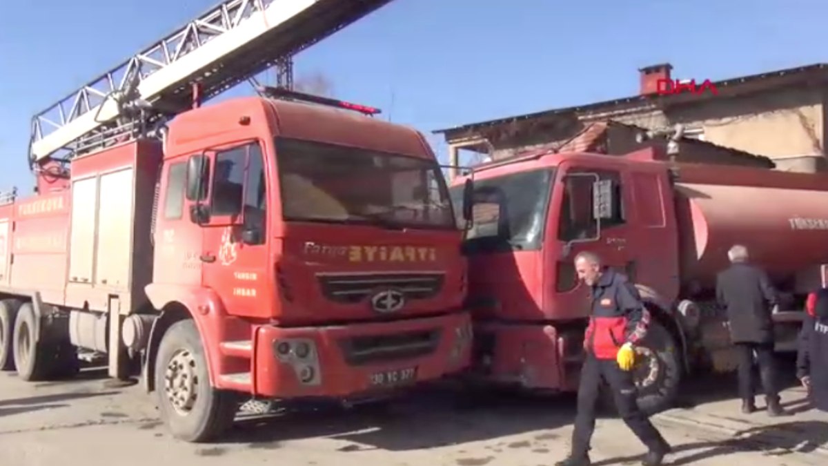 Yüksekova'da çıkan yangın paniği, 7 kişinin zamanında kurtarılmasıyla sona erdi.