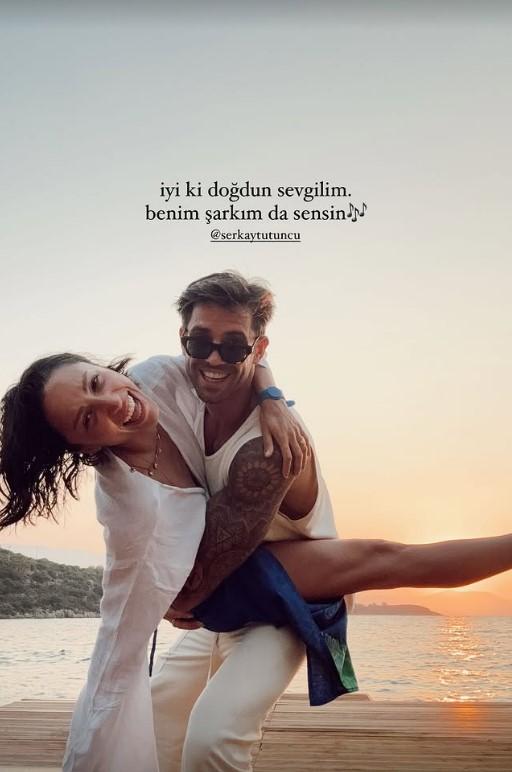 Zeynep Bastık'tan Serkay Tütüncü'ye Romantik Doğum Günü Kutlaması