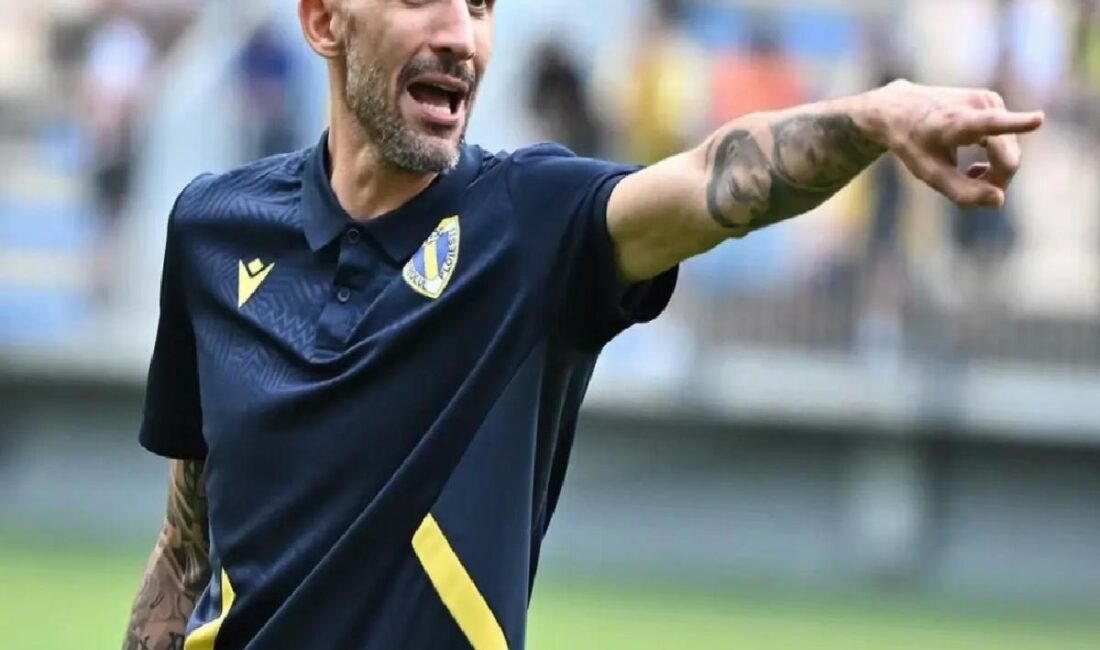39 yaşındaki genç teknik yönetici Mehmet Topal, yaklaşık 3 ay