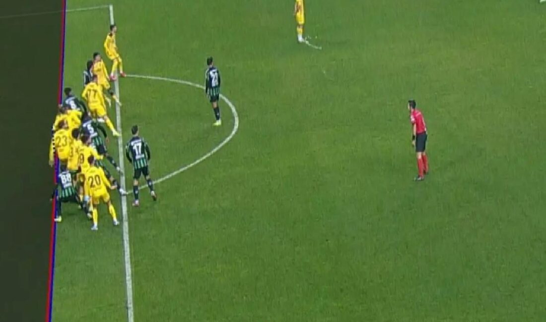 Trendyol 1. Lig'de lider Kocaelispor, evinde İstanbulspor ile 1-1 berabere