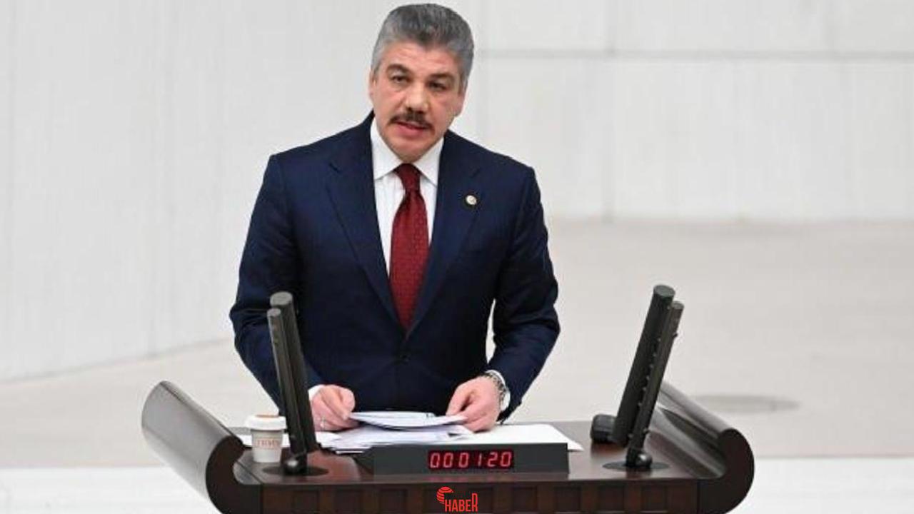 TBMM Genel Konseyinde konuşma yapan, TBMM Adalet Komitesi Başkanı ve