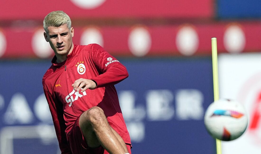 Galatasaray'ın İspanyol golcüsü Alvaro Morata yeni imajıyla dikkat çekti. Morata'nın