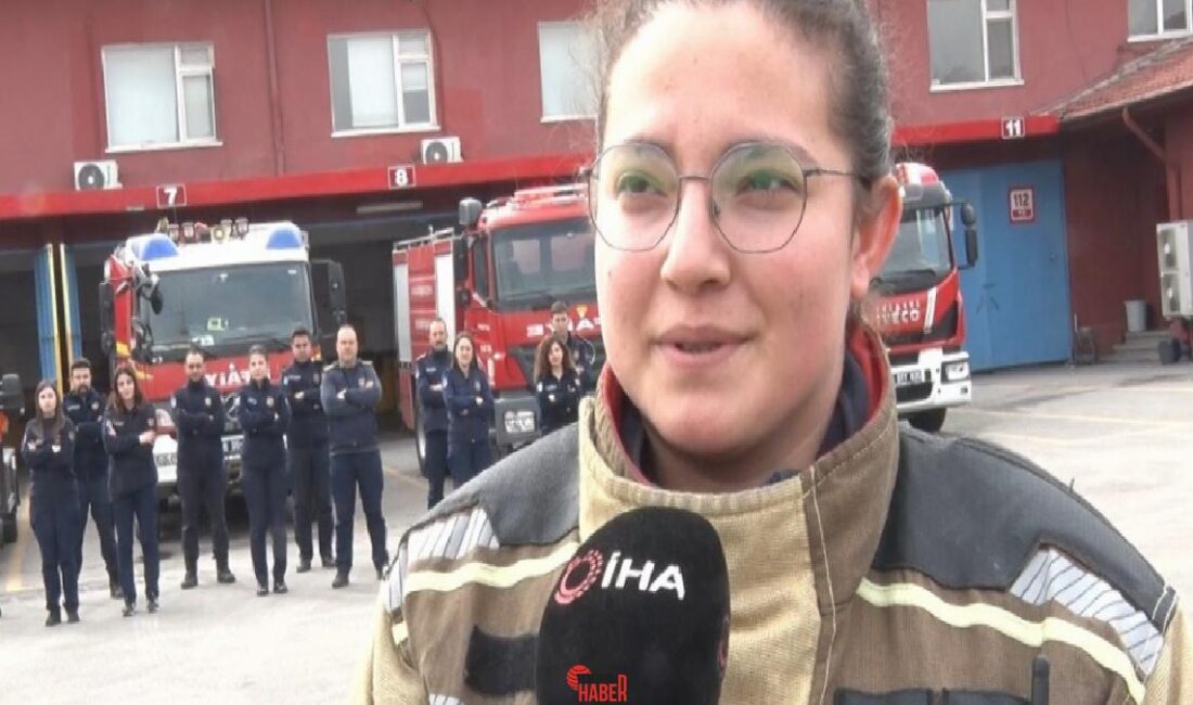 Yardım etme dileğiyle küçük yaşlardan beri hayalini kurduğu mesleği yapan