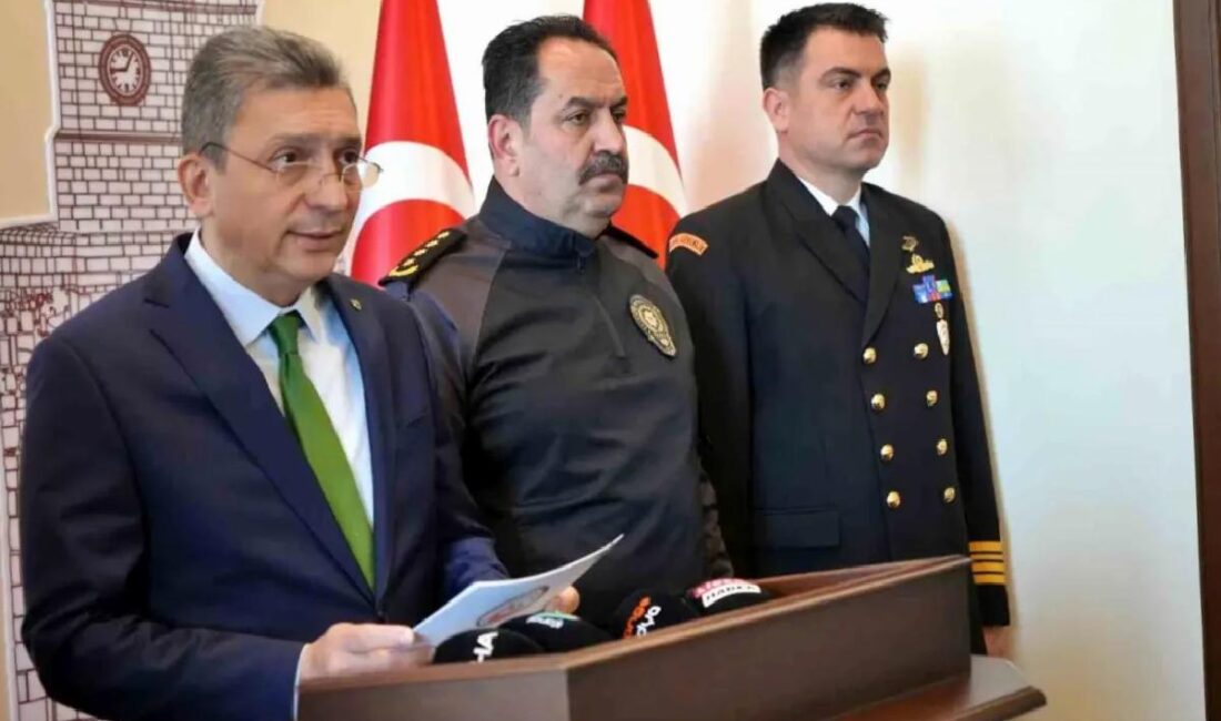 Antalya Valisi Hulusi Şahin, düğün ve gibisi aktifliklerin açık alanlarda