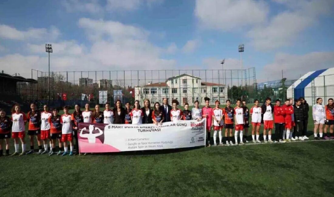 Bakırköy Belediyesi, 8 Mart Dünya İşçi Bayanlar Günü vesilesiyle tenis,