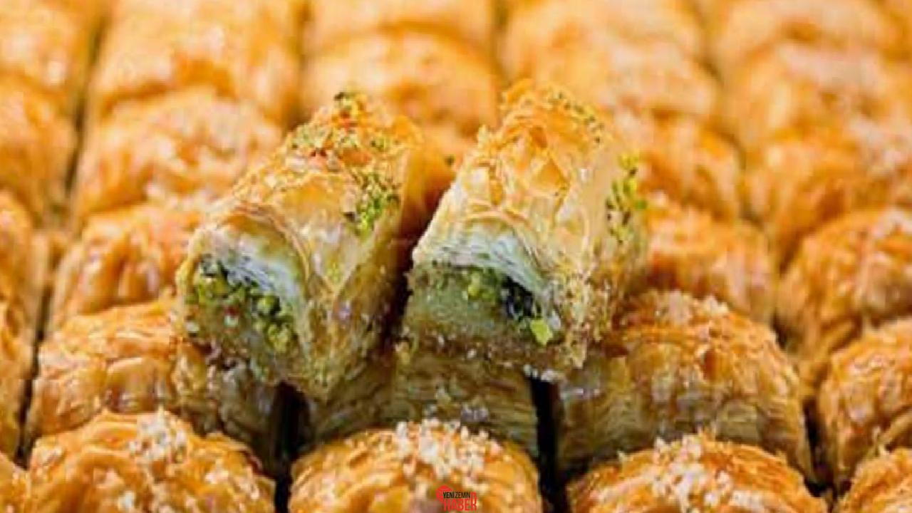 Baklava üretiminde maliyetleri düşürmek maksadıyla ceviz yerine yer fıstığı, çekirdek