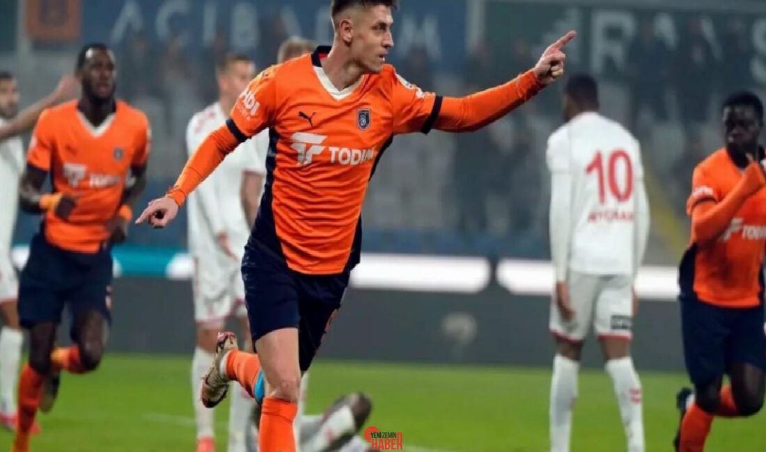 Başakşehir'in yıldız golcüsü Krzysztof Piatek, kariyeriyle ilgli itiraflarda bulundu. Polonyalı
