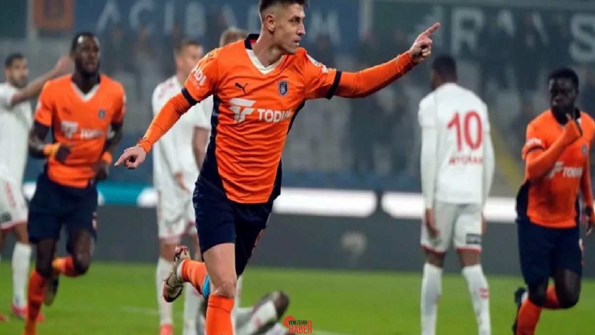 Başakşehir'in yıldız golcüsü Krzysztof Piatek, kariyeriyle ilgli itiraflarda bulundu. Polonyalı
