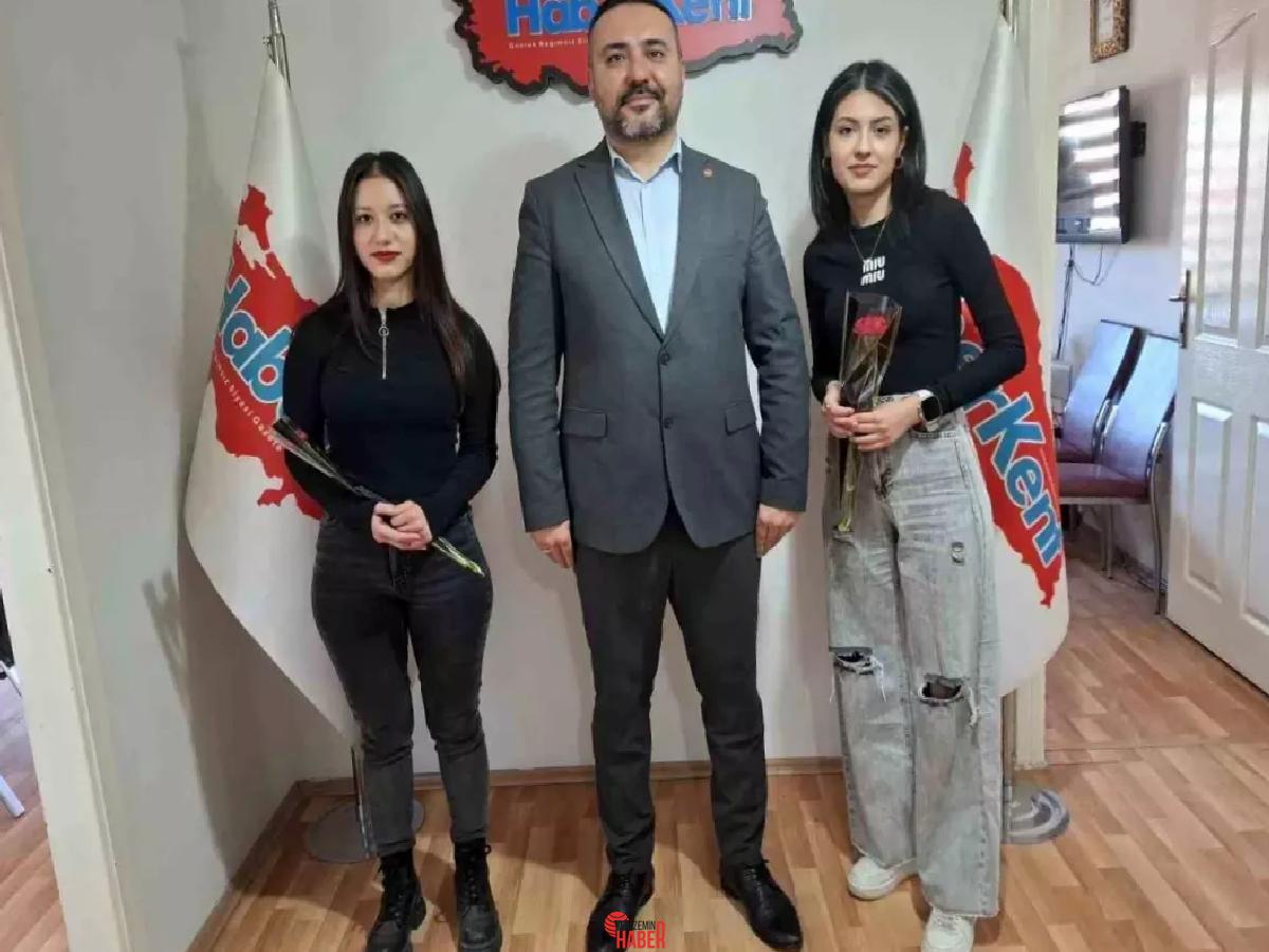 FHGC Başkanı Gürtürk, Elazığ'daki kadın gazetecileri 8 Mart Dünya Kadınlar