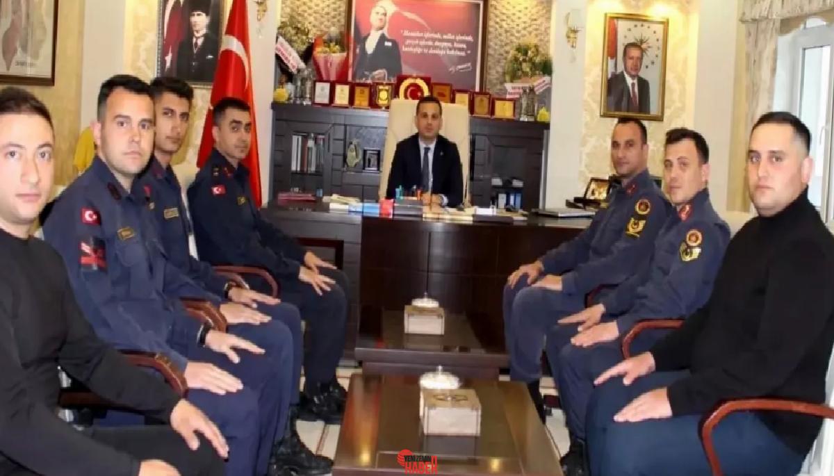 Bayburt'un Demirözü Kaymakamı Yasin Şahin, ilçede özverili çalışmalarından dolayı jandarma