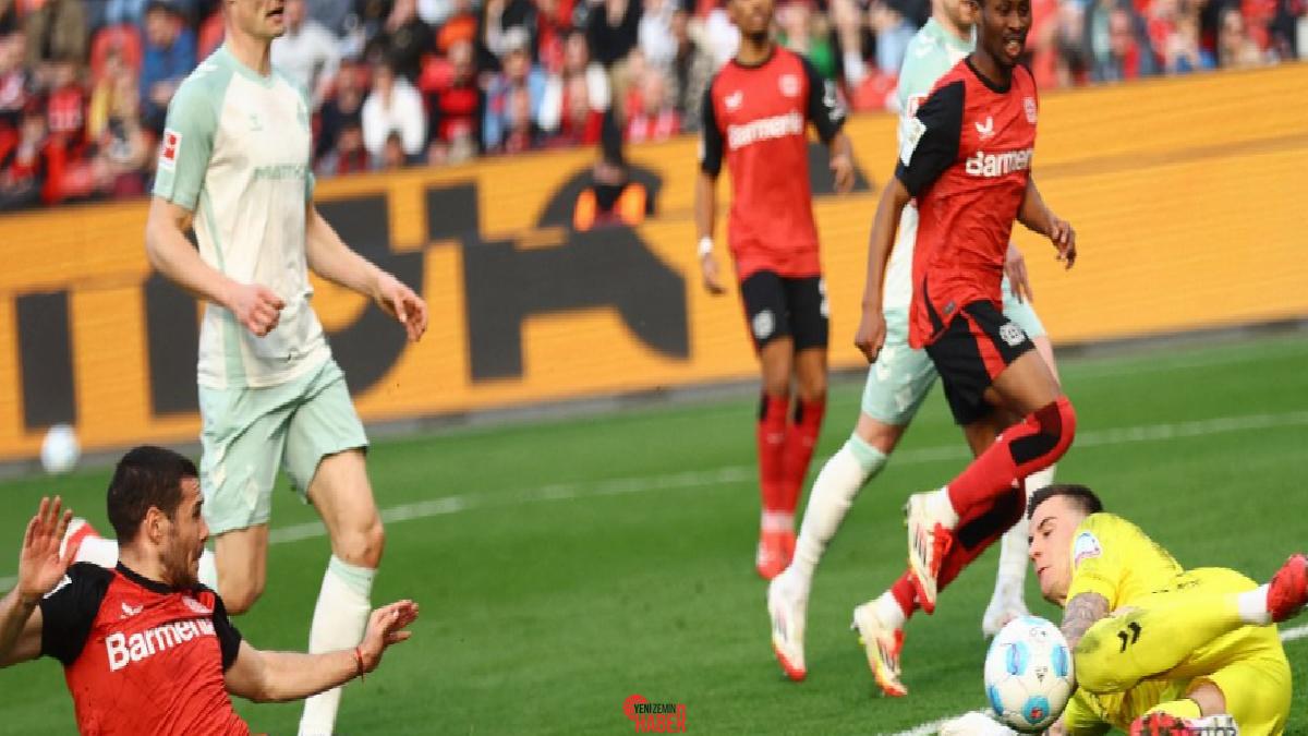 Almanya Bundesliga'da Bayer Leverkusen, sahasında Werder Bremen'e 2-0'lık skorla kaybetti.
