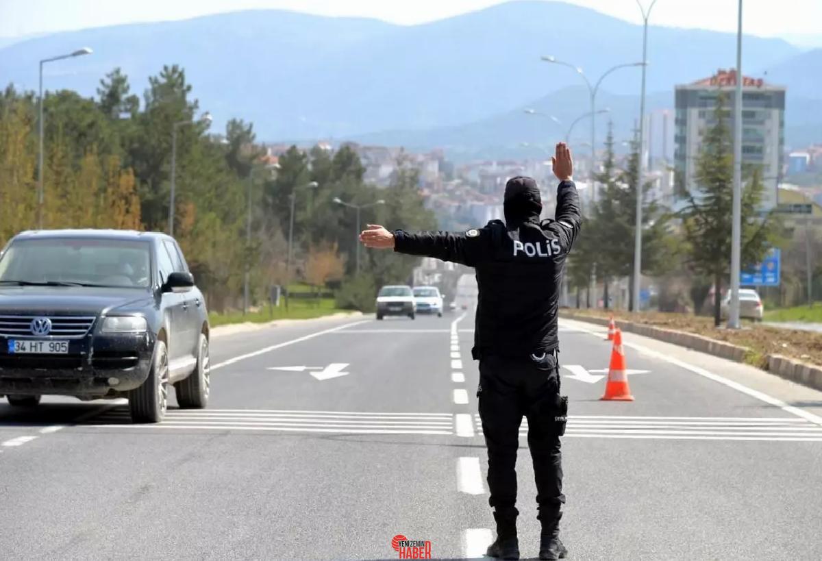Bilecik'te yapılan kontrollerde 6.361 araç denetim edildi, 1.782 şoföre ceza