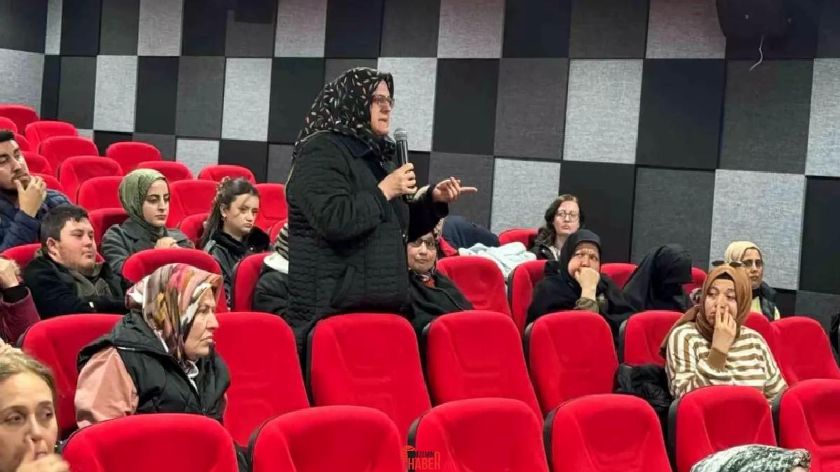 Bilecik'te, kamu kurumları ve engelli dernekleri tarafından düzenlenen 'Engelli Hakları