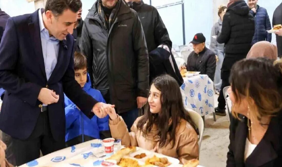 Ramazan ayının manevi atmosferi Bilecik'te iftar çadırlarında yaşayan vatandaşlar, Vali