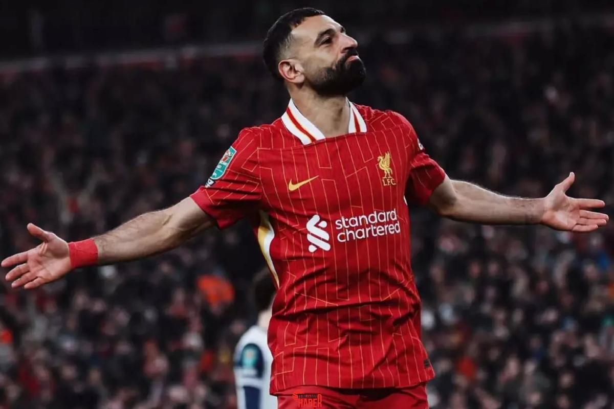 Liverpool, dönem sonunda mukavelesi sona bitecek olan Mohamed Salah'ın boşluğunu