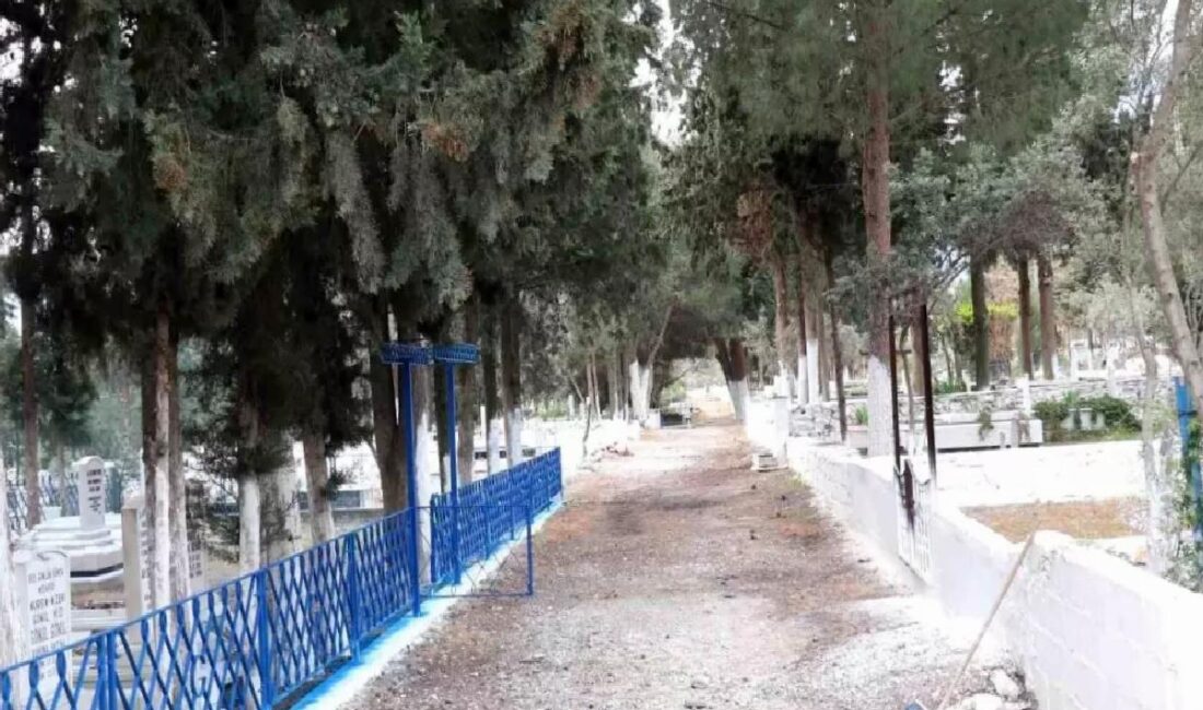 Bozdoğan Belediyesi, Ramazan Bayramı öncesinde mezarlıklarda kapsamlı paklık ve bakım