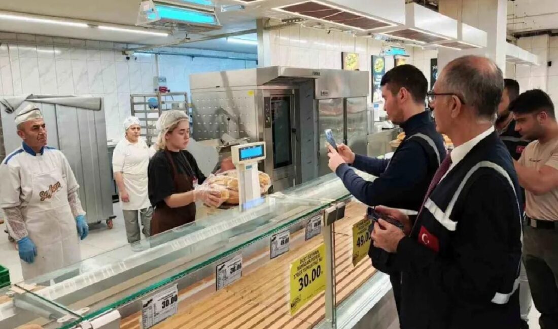 Ticaret Bakanlığı, Bursa'da 76 günde 1.021 işletmede 392 bin eseri
