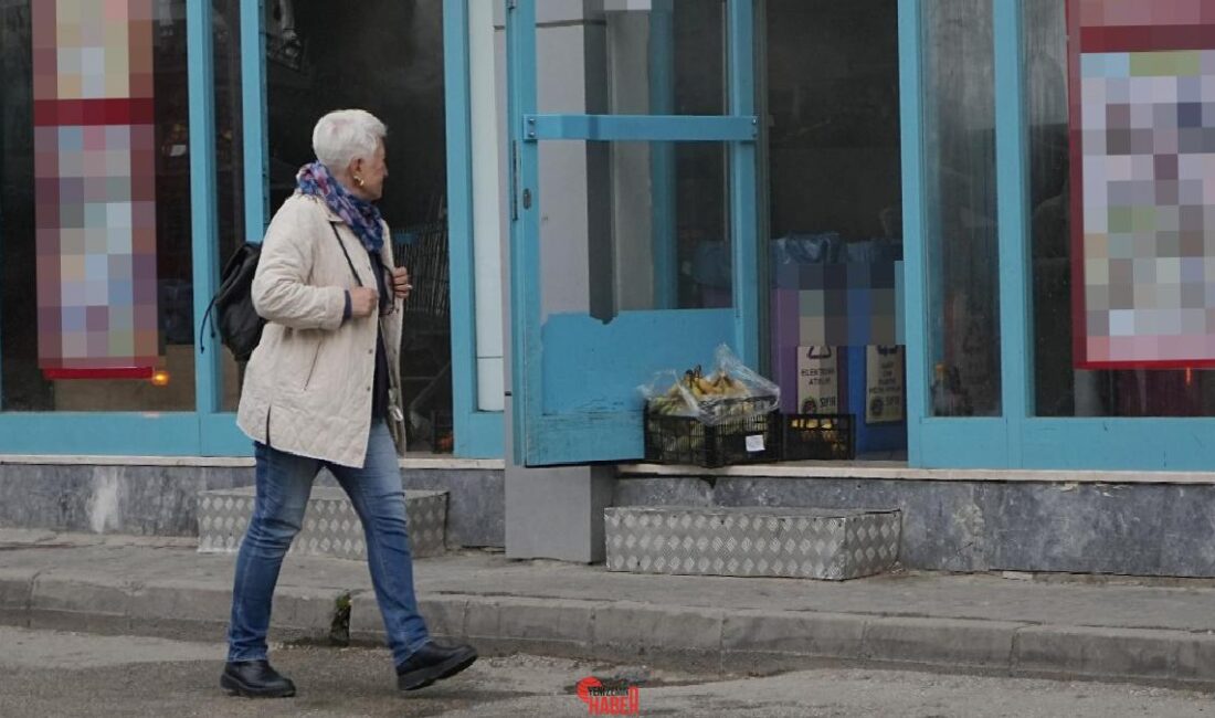 Bir zincir marketin şubesinin depo kısmında meydana gelen patlamada, talih