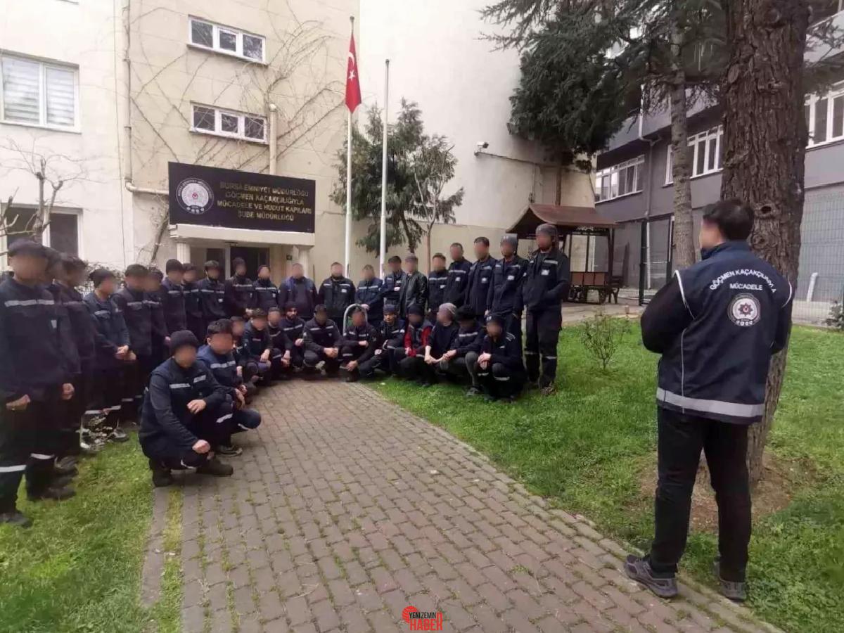 Bursa'da 3 kişi, yabancı asıllı şahıslara kalacak yer temin edip