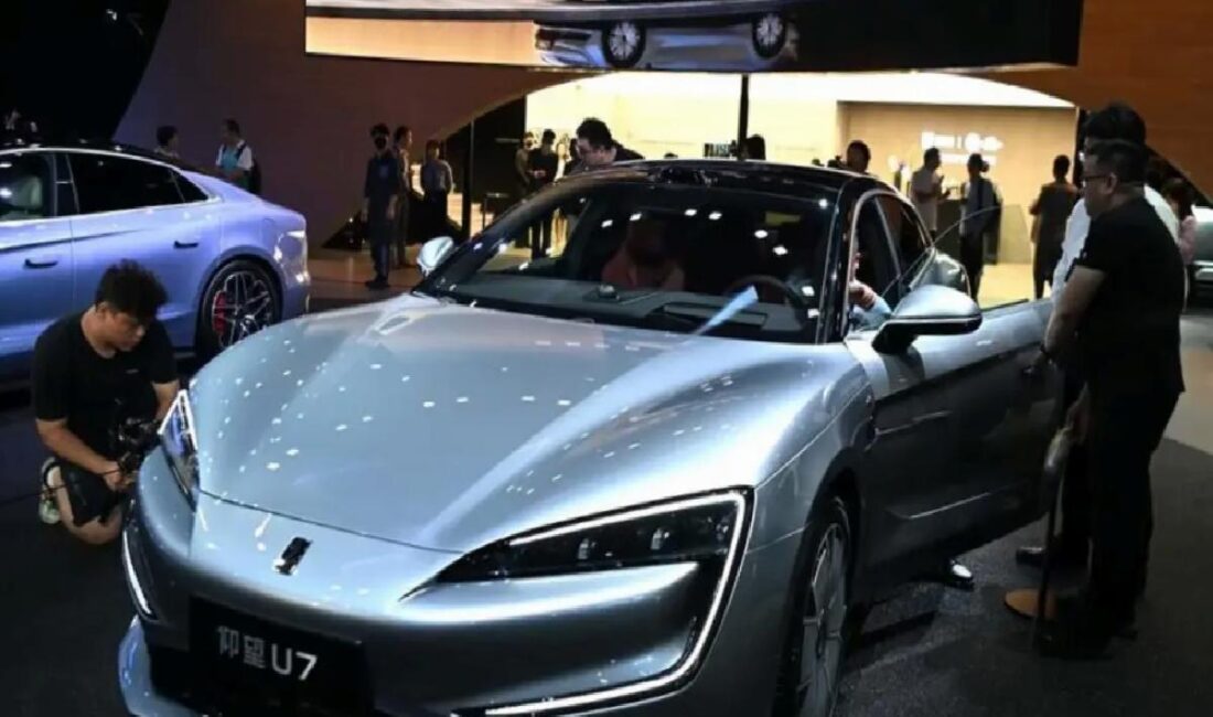 BYD ve DJI, araçlara entegre drone ile taşınabilir cümbüş ve