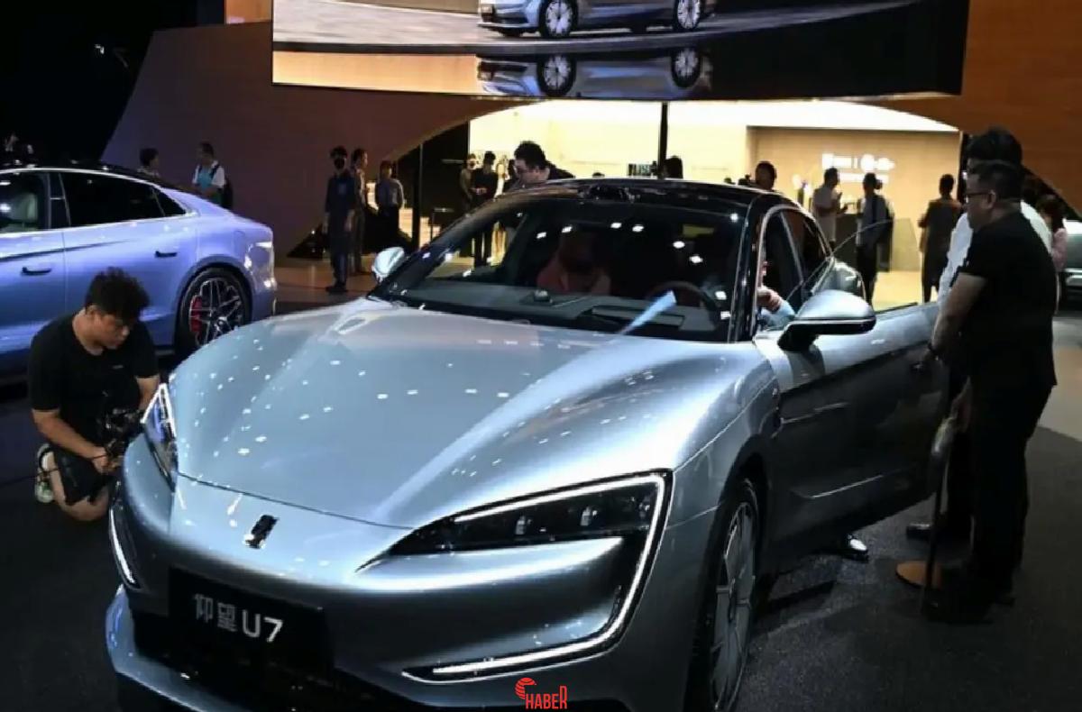 BYD ve DJI, araçlara entegre drone ile taşınabilir cümbüş ve