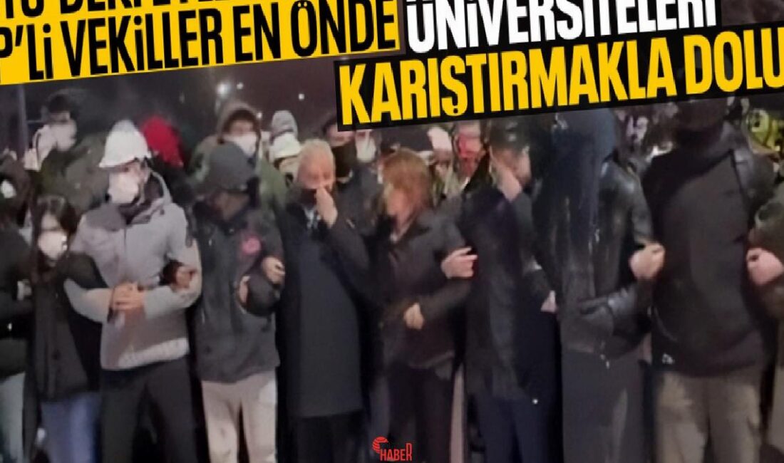 İBB Başkanı Ekrem İmamoğlu'nun gözaltına alınmasının ardından ODTÜ'de eylemcilerin başlattığı