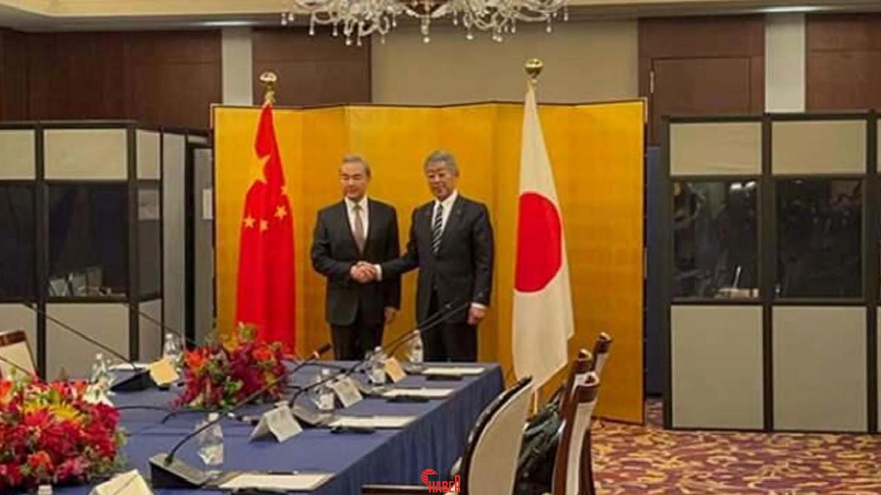 Çin Dışişleri Bakanı Wang Yi, Japonya’nın başşehri Tokyo’da Japonyalı mevkidaşı
