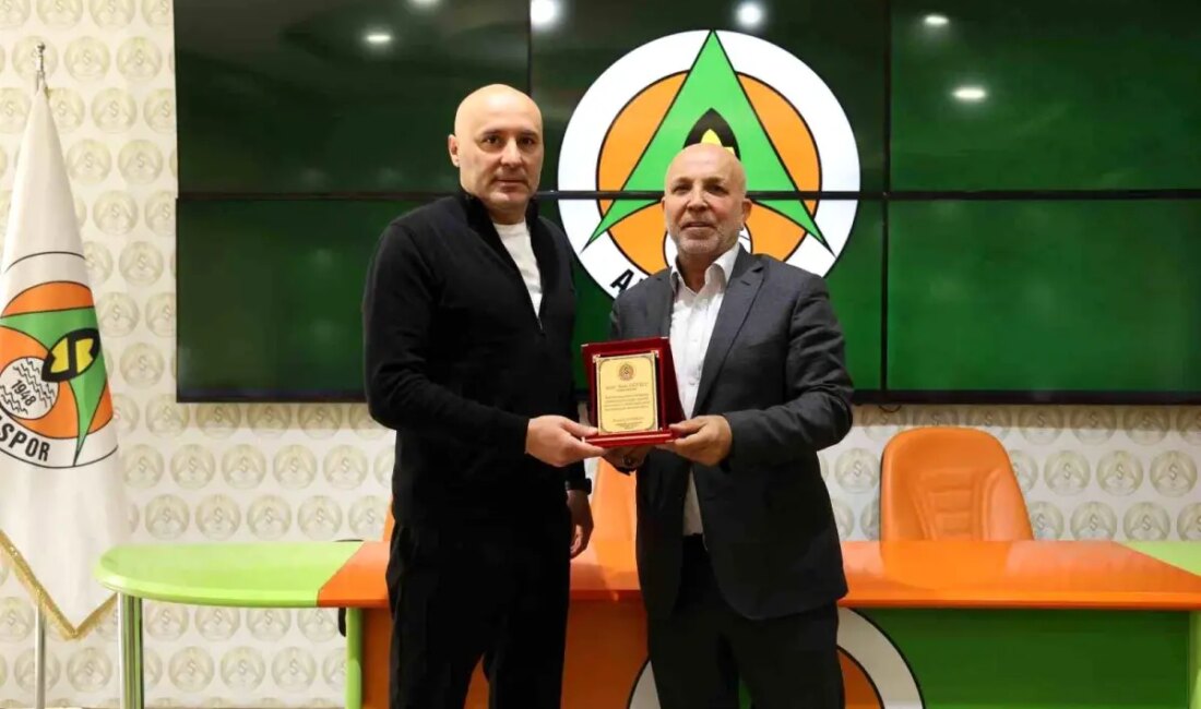 Corendon Alanyaspor, üst üste yenilgiler sonrası Teknik Yönetici Sami Uğurlu