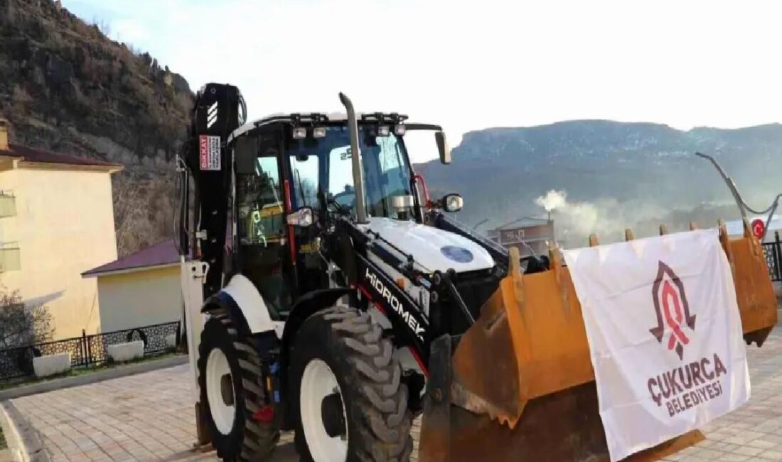 Hakkari Çukurca Belediye Başkanı Nazmi Demir, kendi şirketine ilişkin 2024