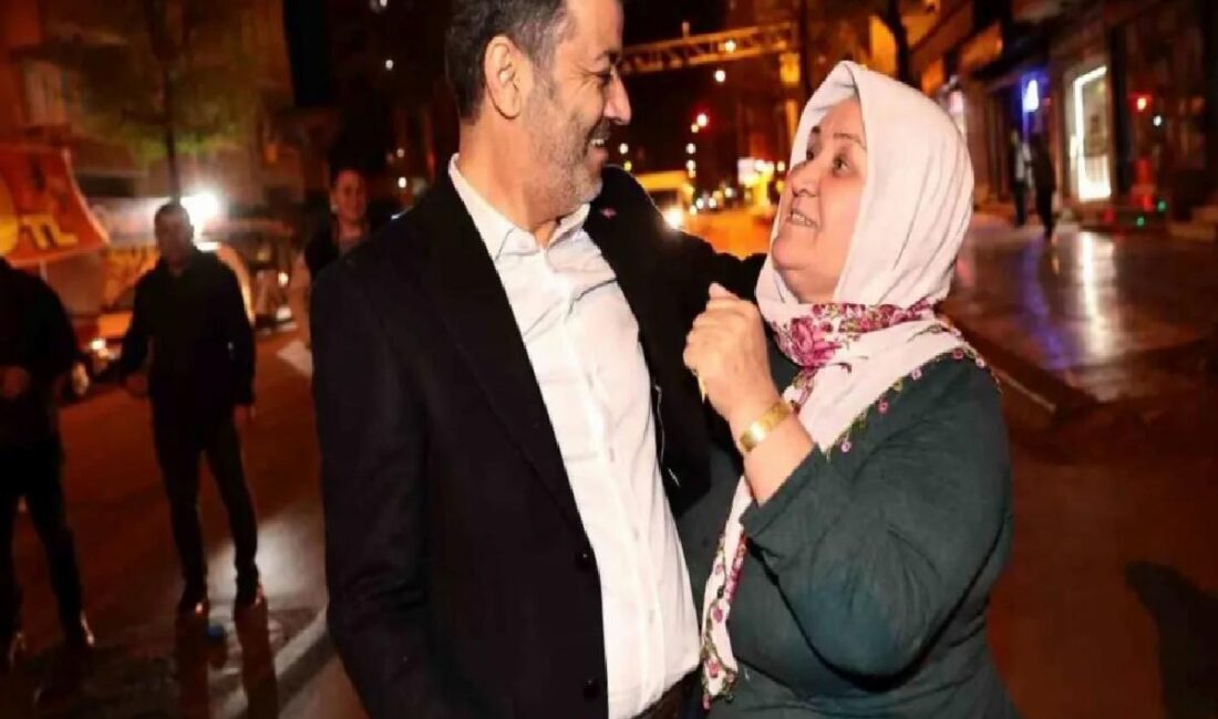 Denizli'de düzenlenen eylemde Büyükşehir Belediye Başkanı Bülent Nuri Çavuşoğlu, Ekrem