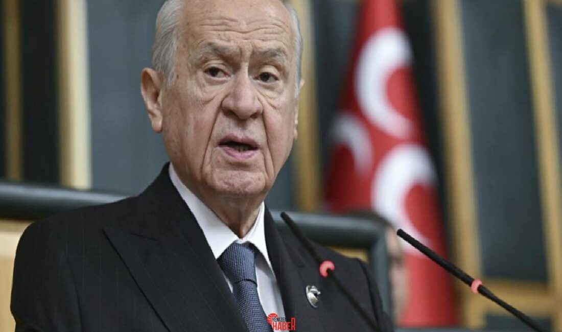 İstanbul'un Beykoz ilçesi Kavacık Mahallesi'ndeki Aile Sıhhati Merkezi'ne Devlet Bahçeli'nin
