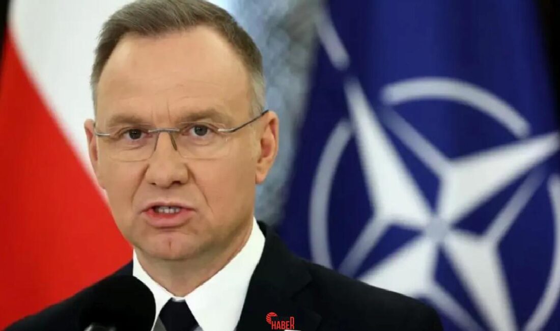 Polonya Cumhurbaşkanı Duda, Rusya tehdidi karşısında ABD'den nükleer silah talep