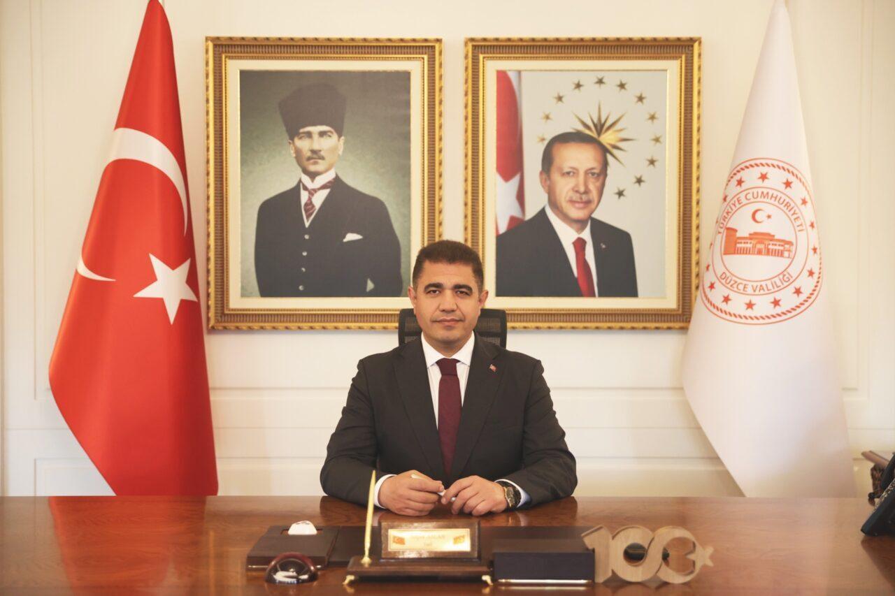 1-7 Mart Deprem Haftası için Düzce Valisi Selçuk Aslan mesaj