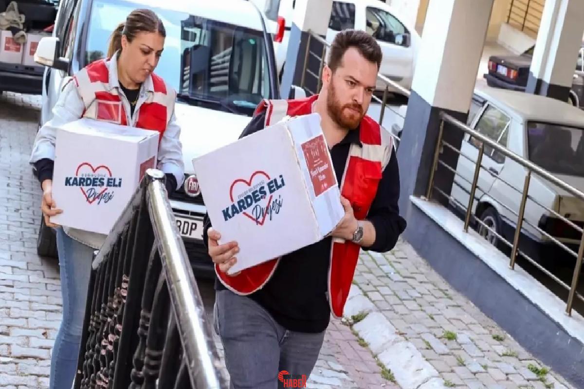 Efeler Belediye Başkanı Anıl Yetişkin'in öncülüğünde başlatılan 'Kardeş Eli Projesi'