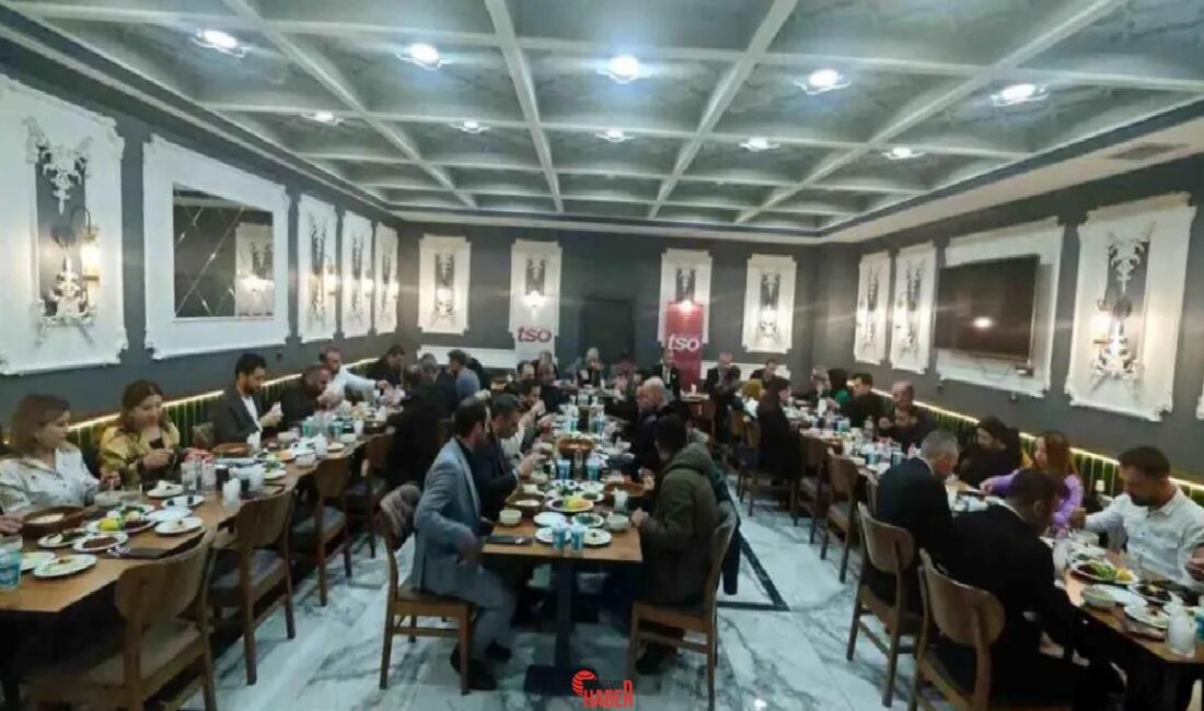 Elazığ TSO Başkanı İdris Alan, basın mensuplarını klâsik iftar programında