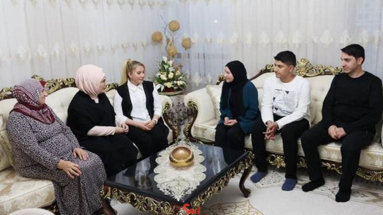 Cumhurbaşkanı Recep Tayyip Erdoğan'ın eşi Emine Erdoğan, 15 Temmuz darbe