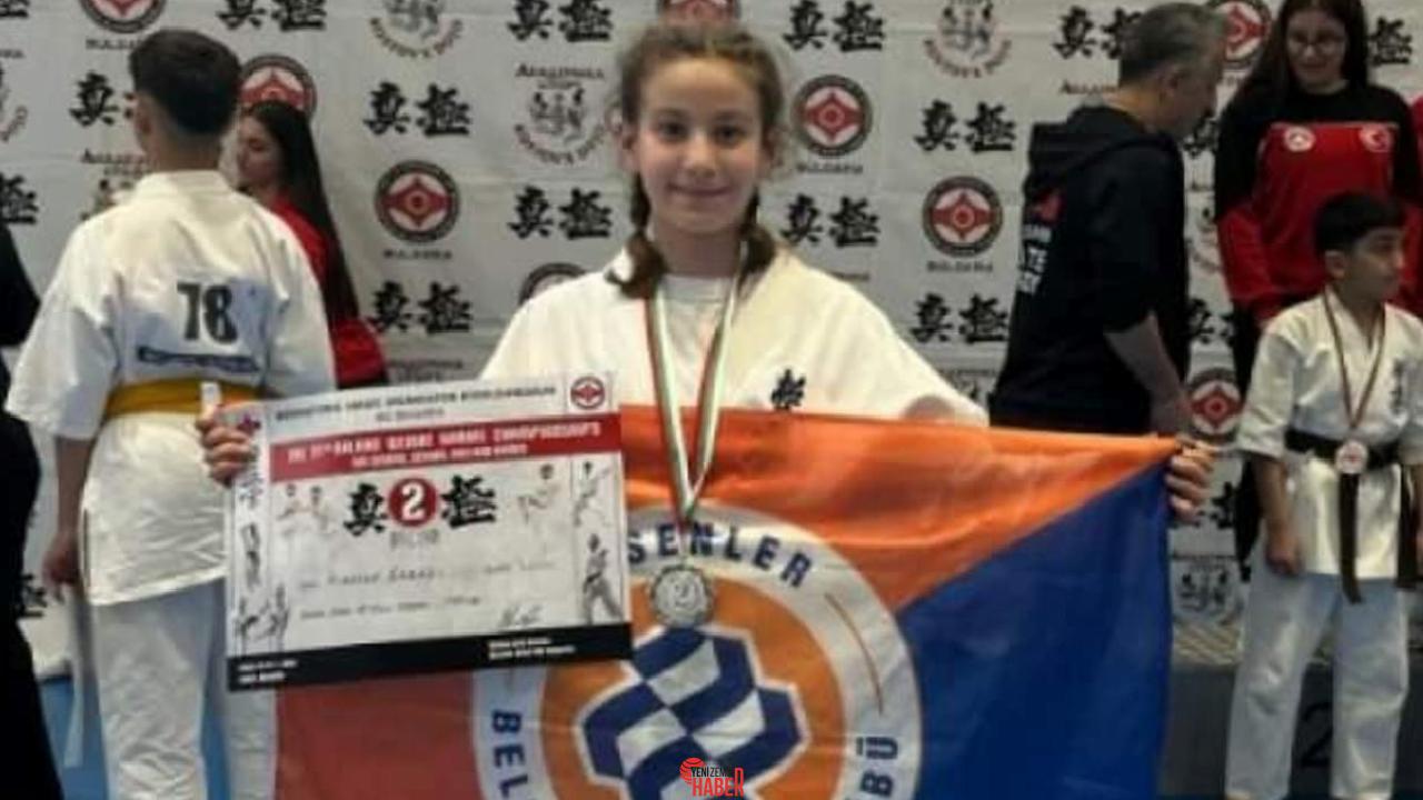 Esenler’in genç sportmeni Hiranur Erbaşı, ülkemizi Bulgaristan’da muvaffakiyetle temsil etti.