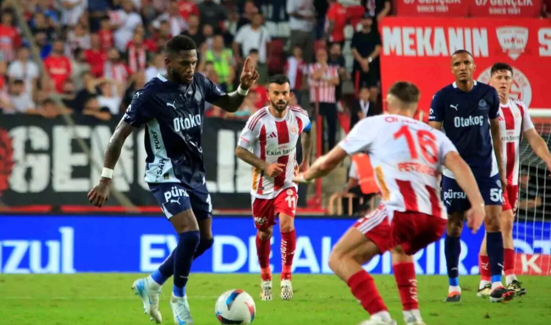 Fenerbahçe, Antalyaspor ile yarın 58. defa karşılaşacak. Sarı-lacivertliler üstün durumda.