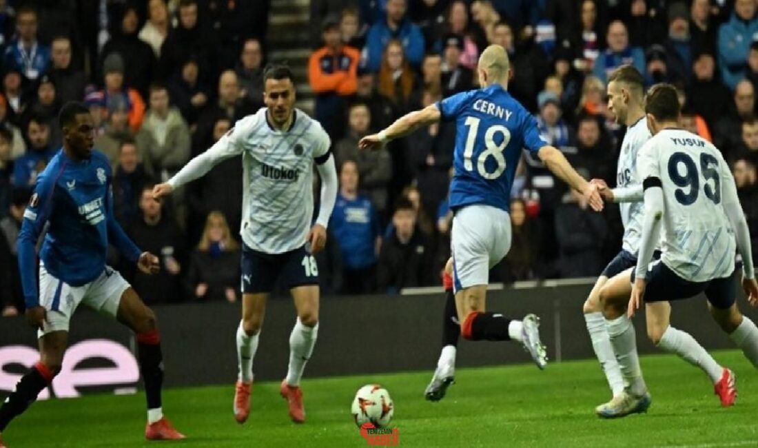 Rangers'a penaltılarda 3-2 kaybeden Fenerbahçe, geçen dönem olduğu üzere bu
