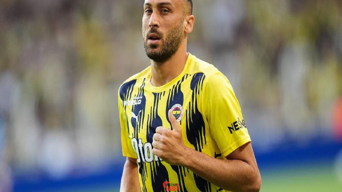 Fenerbahçe'de Cenk Tosun'un Japonya'ya transfer iptal oldu. Takımdaki sakatlıkların artması
