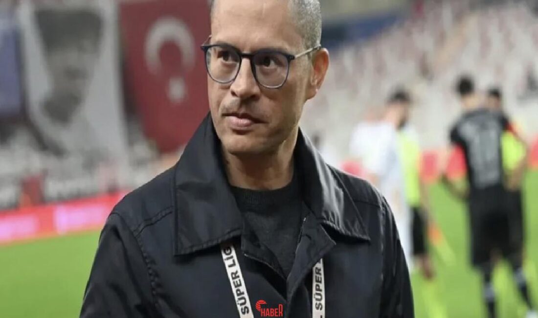 Son olarak Antalyaspor'u çalıştıran Alex de Souza, teknik direktörlük kariyerine