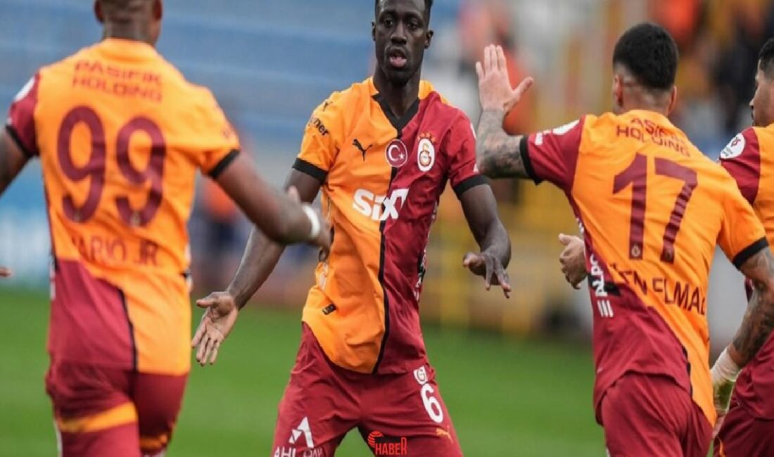 Galatasaray'da yaşanan prim krizinin akabinde Dursun Özbek olaya el attı.