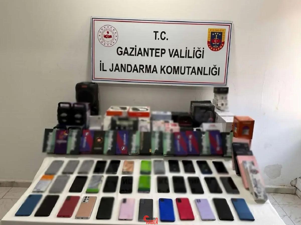 Gaziantep'te yapılan operasyonda 1,4 milyon TL kıymetinde kaçak elektronik eşya