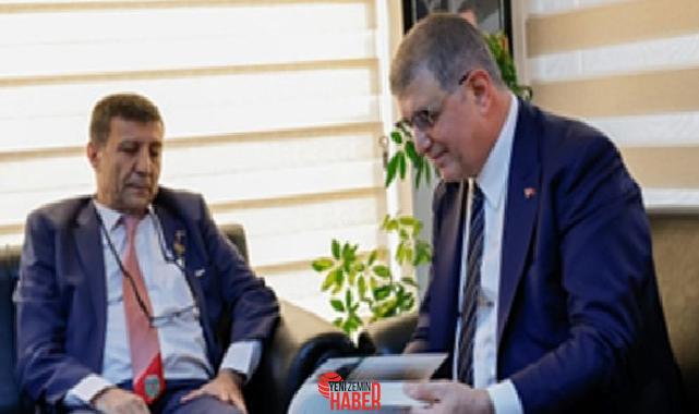İzmir Büyükşehir Belediye Lideri Dr. Cemil Tugay, Şehit Polis Aileleri