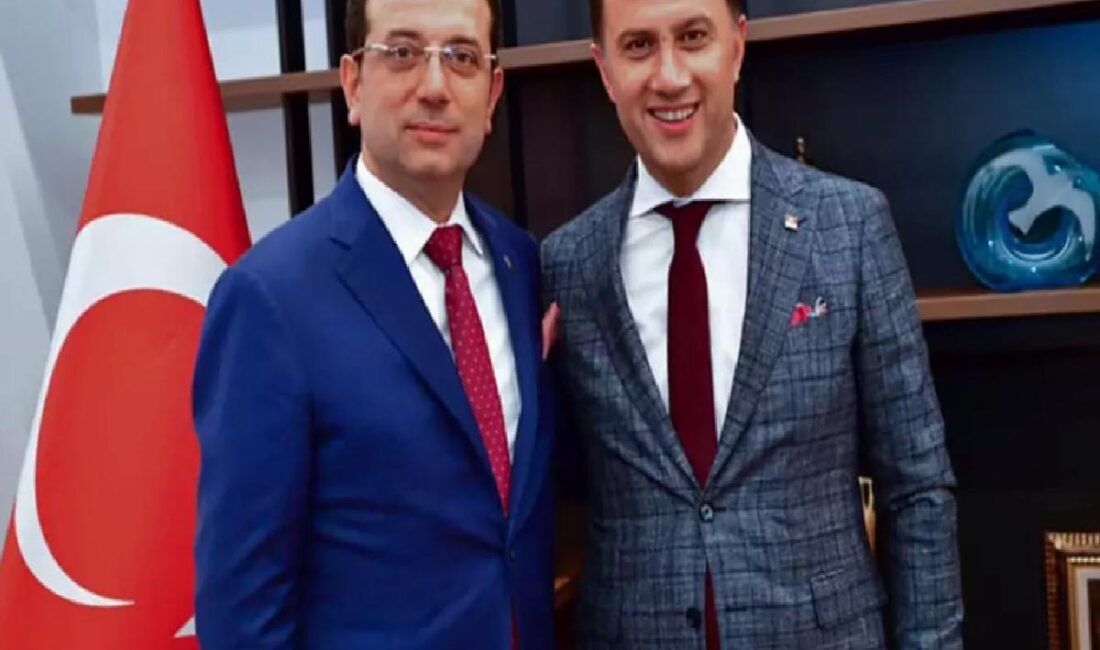 Gözaltına alınan Beylikdüzü Belediye Başkanı Mehmet Murat Çalık, avukatı aracılığıyla,