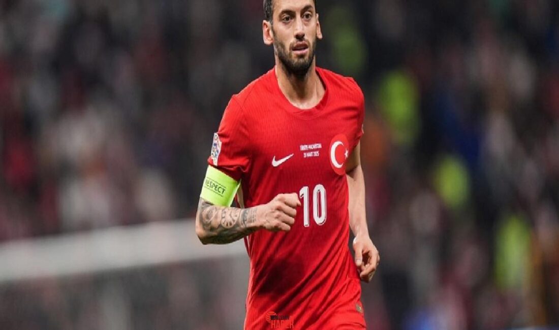 A Ulusal Futbol Grubu Kaptanı Hakan Çalhanoğlu, "Arda çok önemli