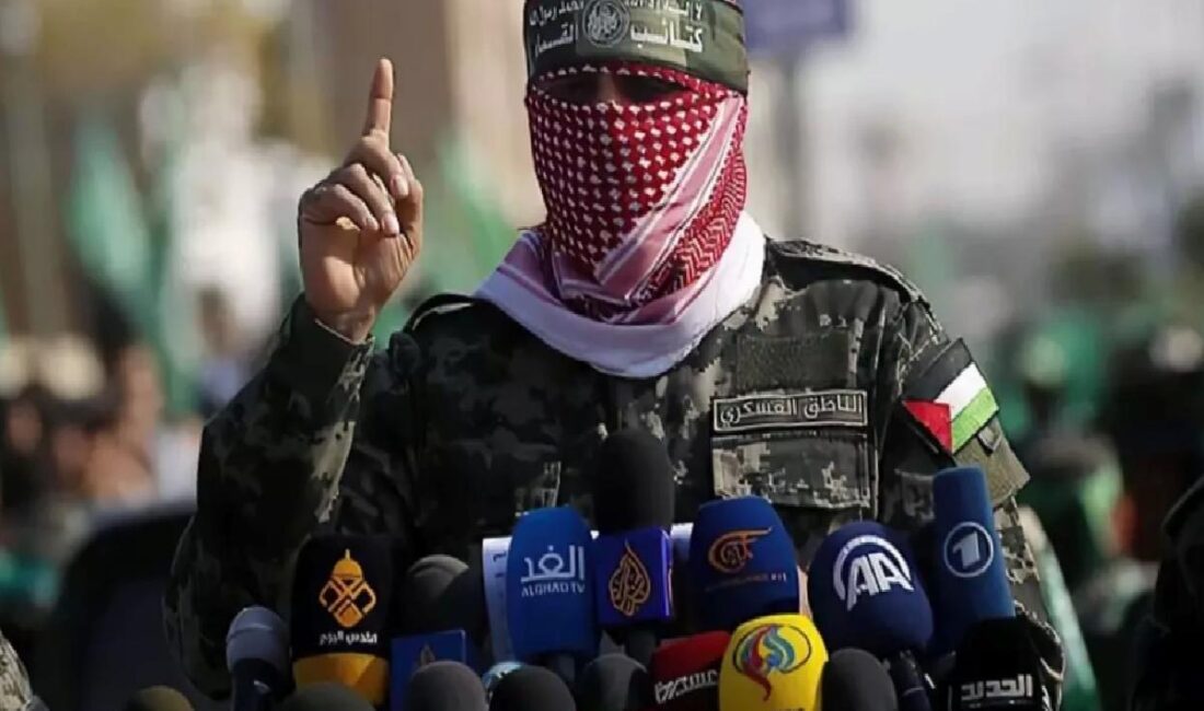 İsrail'in Gazze'ye yönelik akınında onlarca sivil hayatını kaybederken Hamas'tan ilk