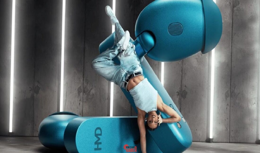 HMD'nin yeni kablosuz kulaklığı Amped Buds, telefonunuzu şarj edebilen kılıfıyla